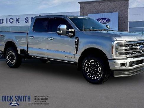 Certified 2024 Ford F250 Platinum w/ FX4 Off-Road Package image 3