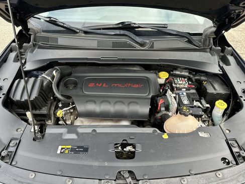 Used 2019 Jeep Compass Latitude w/ Popular Equipment Group image 22