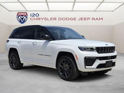 New 2026 Jeep Grand Cherokee Summit w/ Obsidian Package