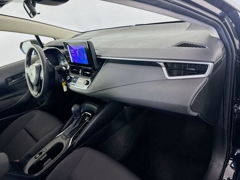 Certified 2024 Toyota Corolla LE image 28