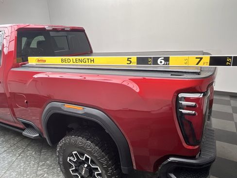 Certified 2024 GMC Sierra 2500 AT4X image 4