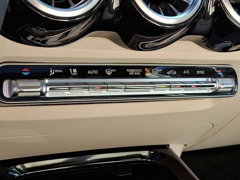 Used 2026 Mercedes-Benz GLB 250 4MATIC image 13