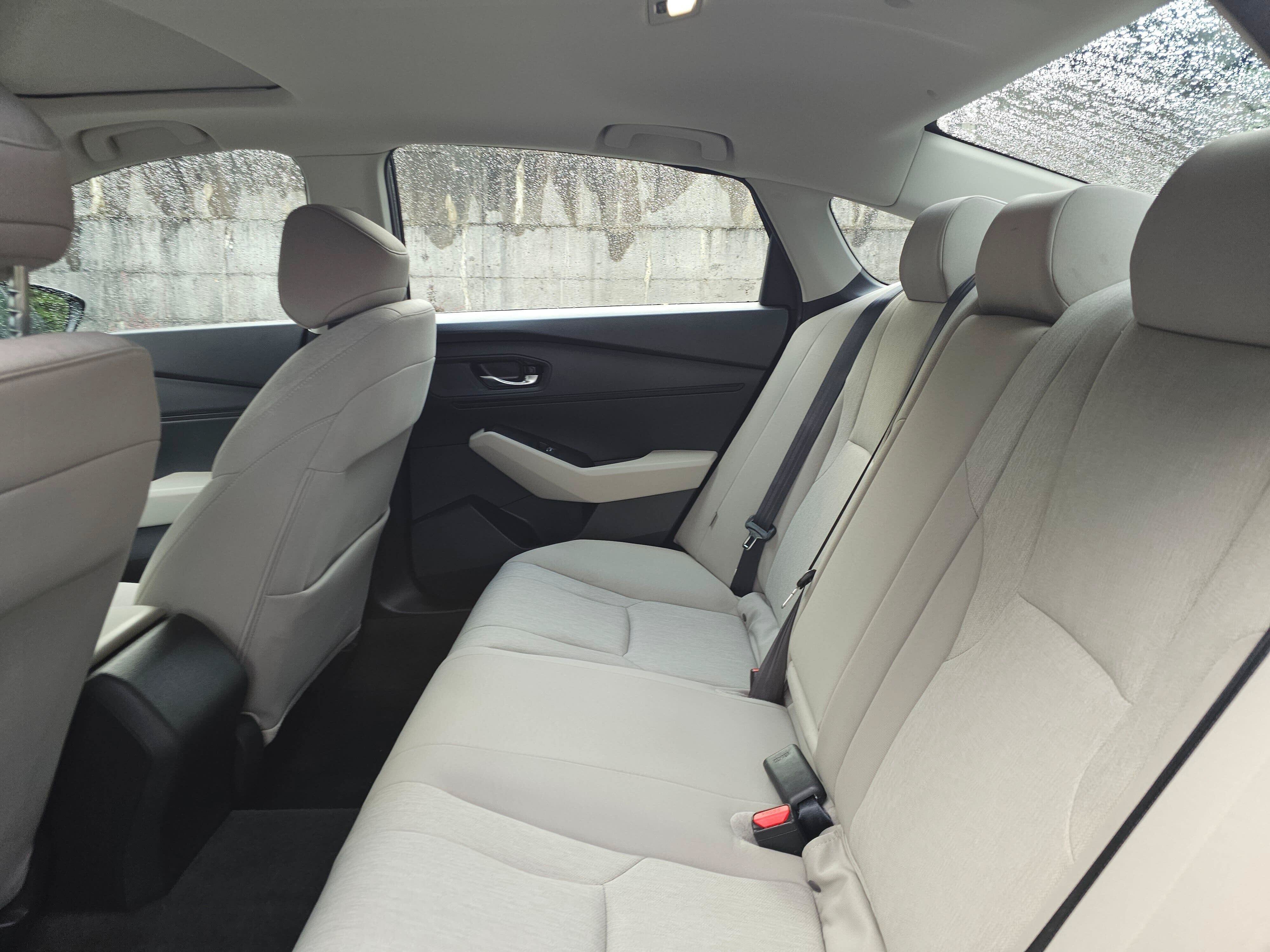 Used 2023 Honda Accord EX image 19