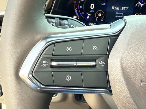 Used 2025 Chevrolet Tahoe Z71 w/ Z71 Off-Road Package image 31