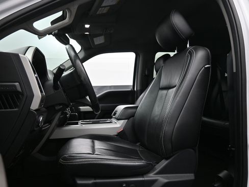 Used 2020 Ford F250 Lariat w/ Lariat Value Package image 18