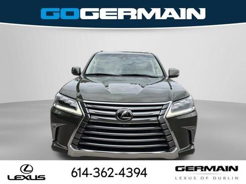 Used 2021 Lexus LX 570 4WD w/ Luxury Package image 3