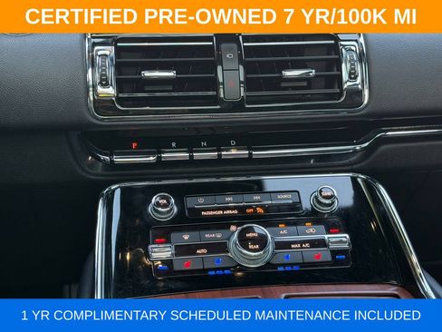 Used 2021 Lincoln Navigator Reserve AWD/4WD image 11