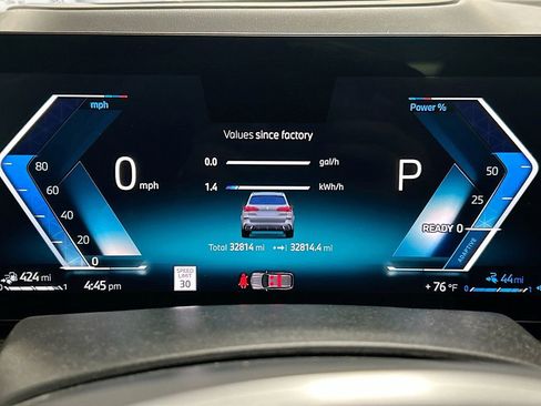 Certified 2024 BMW X5 xDrive50e w/ M Sport Package image 33