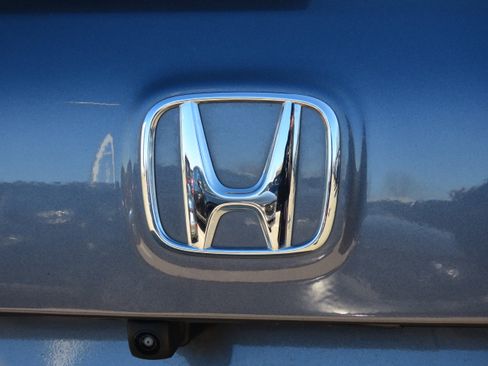Used 2022 Honda Pilot Touring image 18