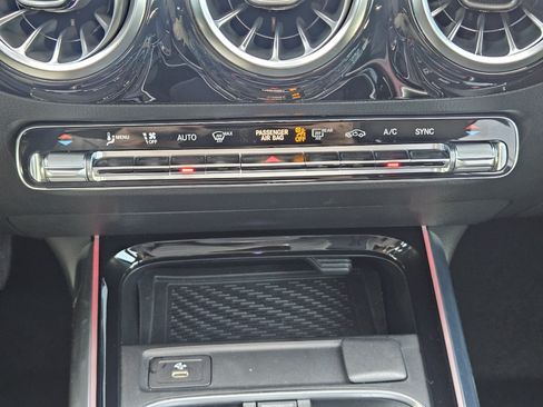 Certified 2026 Mercedes-Benz GLA 250 4MATIC image 35