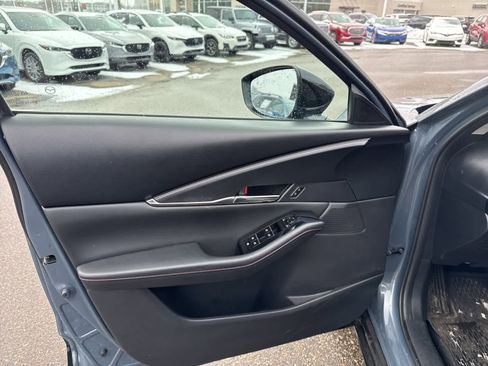 Used 2022 MAZDA CX-30 AWD 2.5 S w/ Preferred Package image 15