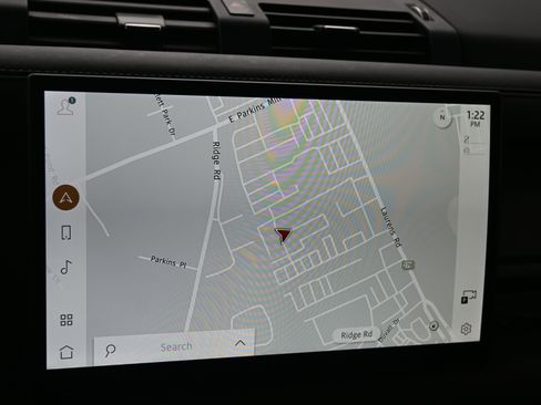 Certified 2023 Land Rover Defender 130 X-Dynamic SE image 16