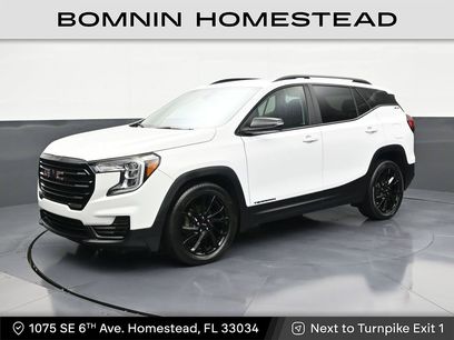 Used 2024 GMC Terrain SLE w/ Driver Convenience Package