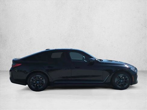 Used 2023 BMW i4 eDrive35 w/ Premium Package RWD image 4