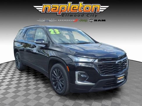Used 2023 Chevrolet Traverse RS AWD/4WD image 1
