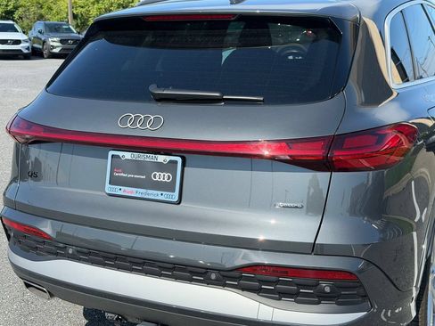 Used 2025 Audi Q5 Prestige AWD/4WD image 12