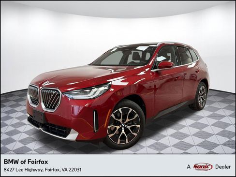 Used 2025 BMW X3 xDrive30i w/ Premium Package AWD/4WD image 1