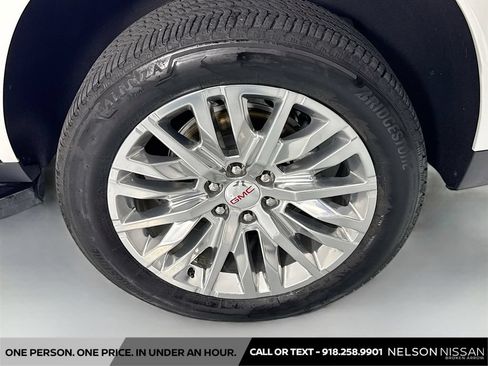 Used 2023 GMC Yukon Denali AWD/4WD image 32
