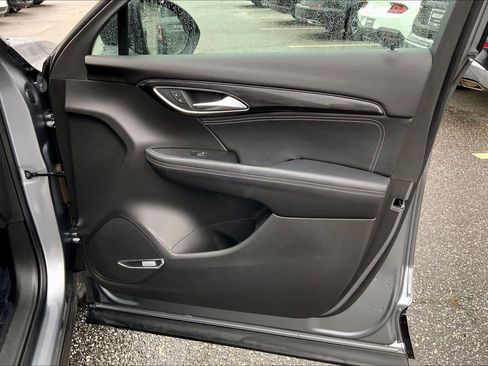 Used 2022 Buick Envision Essence w/ Technology Package II image 22