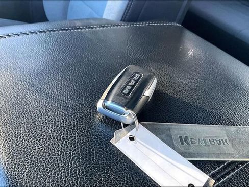 Used 2022 RAM 1500 Big Horn image 33