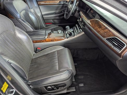 Used 2019 Genesis G90 5.0 Ultimate image 37