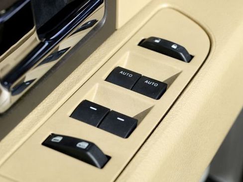 Used 2014 Ford F150 XLT w/ XLT Chrome Package image 21