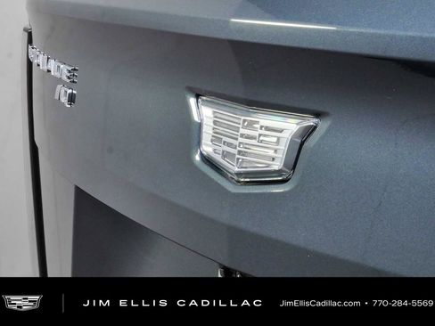Certified 2025 Cadillac Escalade IQ Luxury 2 w/ LPO, Premium Carpet Package AWD/4WD image 38