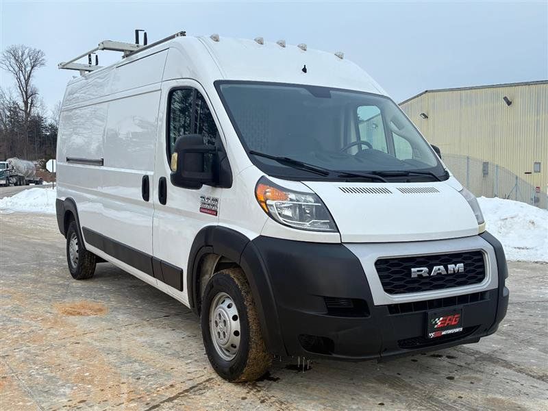 Used 2021 RAM ProMaster 2500 FWD image 1