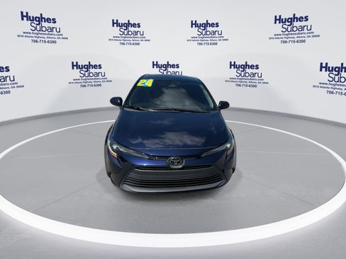 Used 2024 Toyota Corolla LE FWD image 4