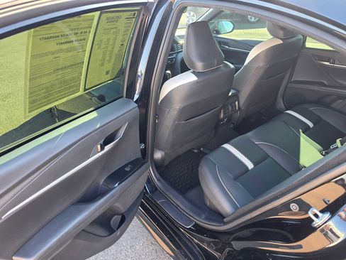 Certified 2025 Toyota Camry SE w/ Convenience Package FWD image 15