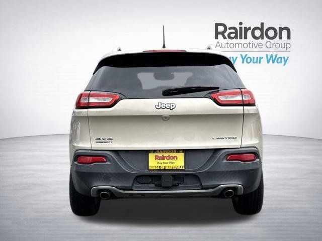 Used 2014 Jeep Cherokee Limited w/ Luxury Group AWD/4WD image 6