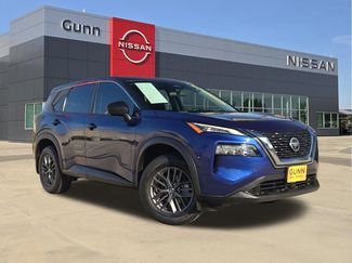 Used 2021 Nissan Rogue S video 1