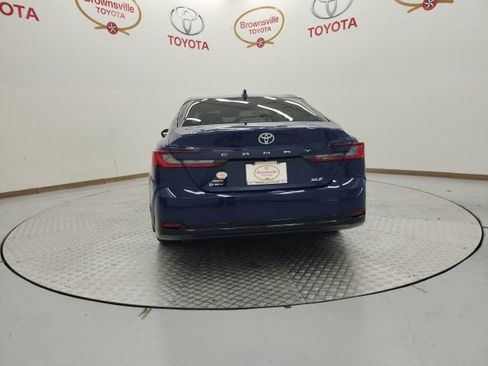 Used 2026 Toyota Camry XLE AWD/4WD image 16