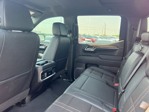 Used 2023 Chevrolet Silverado 1500 High Country AWD/4WD image 22
