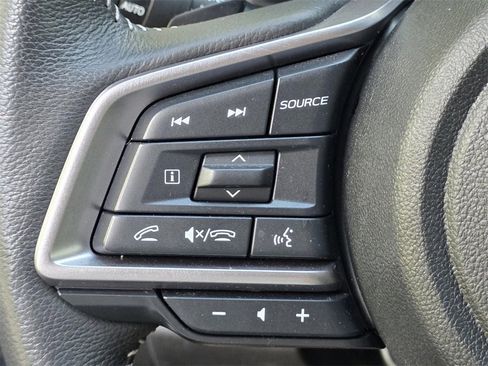 Used 2023 Subaru Outback Limited image 28