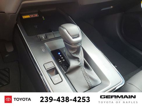New 2026 Toyota Corolla Cross XLE FWD image 25