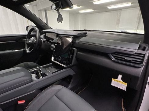 Certified 2024 GMC Acadia AT4 w/ LPO, Floor Liner Package image 29