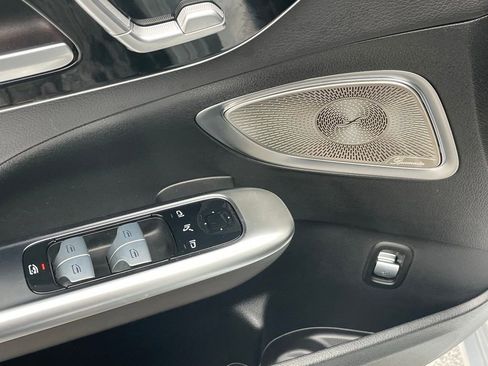 Used 2024 Mercedes-Benz C 300 C 300 image 25