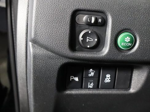 Used 2022 Honda Pilot Touring image 22