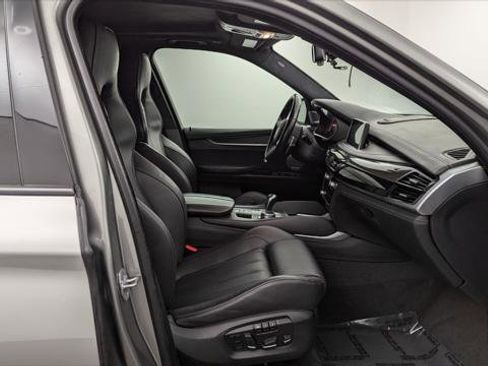 Used 2018 BMW X5 M w/ Executive Package image 21