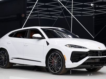 Used 2025 Lamborghini Urus SE