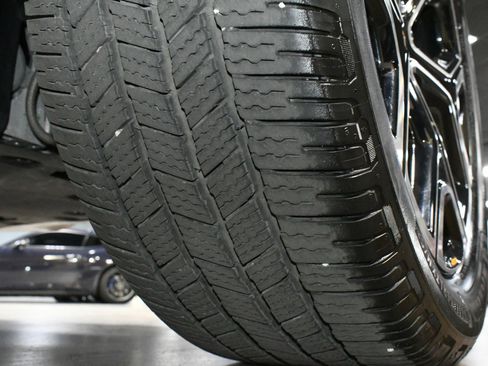 Used 2022 Rivian R1S Launch Edition image 69