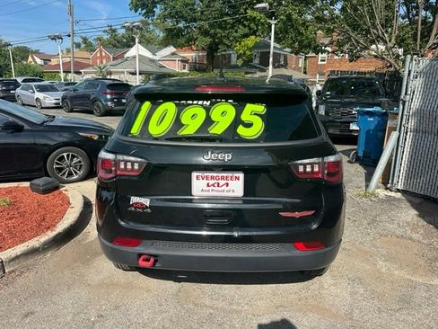 Used 2018 Jeep Compass Trailhawk AWD/4WD image 5