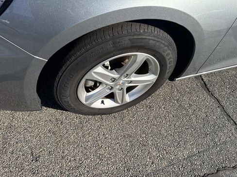 Used 2024 Chevrolet Malibu LT image 12