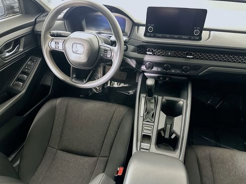 Used 2024 Honda Accord EX image 17