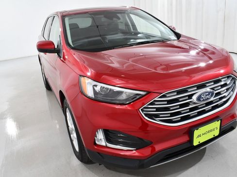 Used 2022 Ford Edge SEL w/ Convenience Package image 4