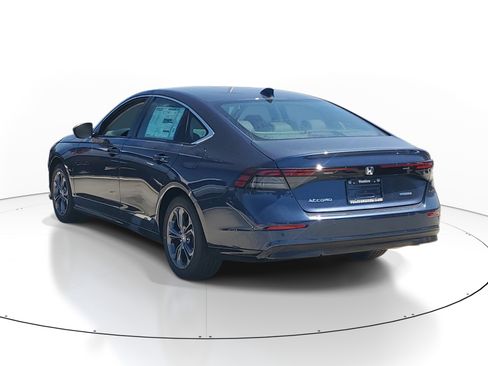 New 2026 Honda Accord EX-L image 4