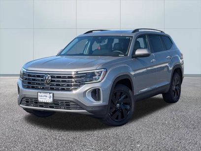 New 2026 Volkswagen Atlas SE