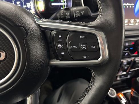 Used 2023 Jeep Wrangler Unlimited Sahara w/ Cold Weather Group image 38