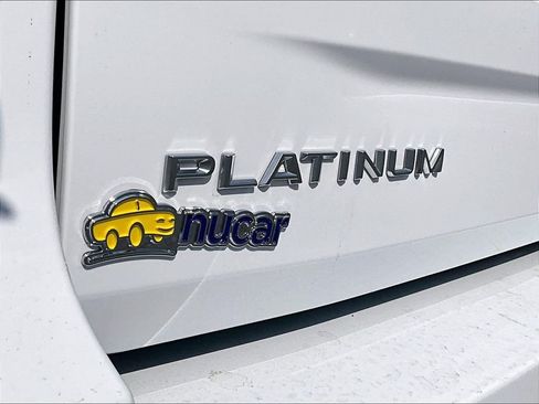 Used 2025 Ford Expedition Max Platinum AWD/4WD image 30